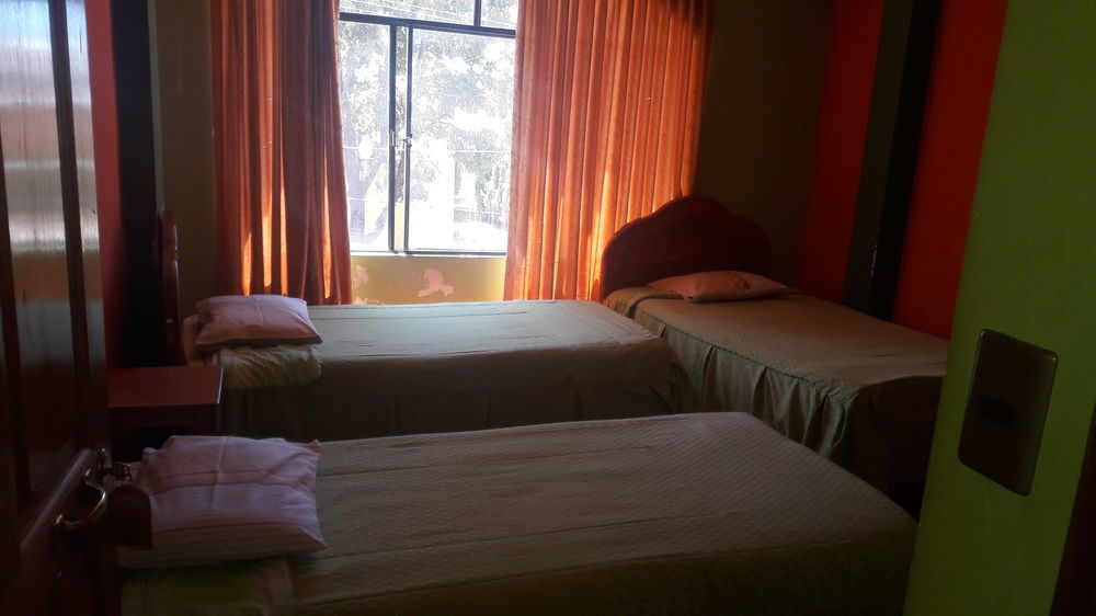 Olas Del Titicaca Backpackers Hostel Copacabana  Exterior photo